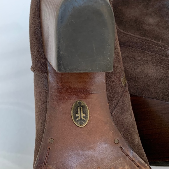 Frye Renee Seam Short Ankle Bootie Distressed Size 8.5 Western Brown Boots - Picture 10 of 14